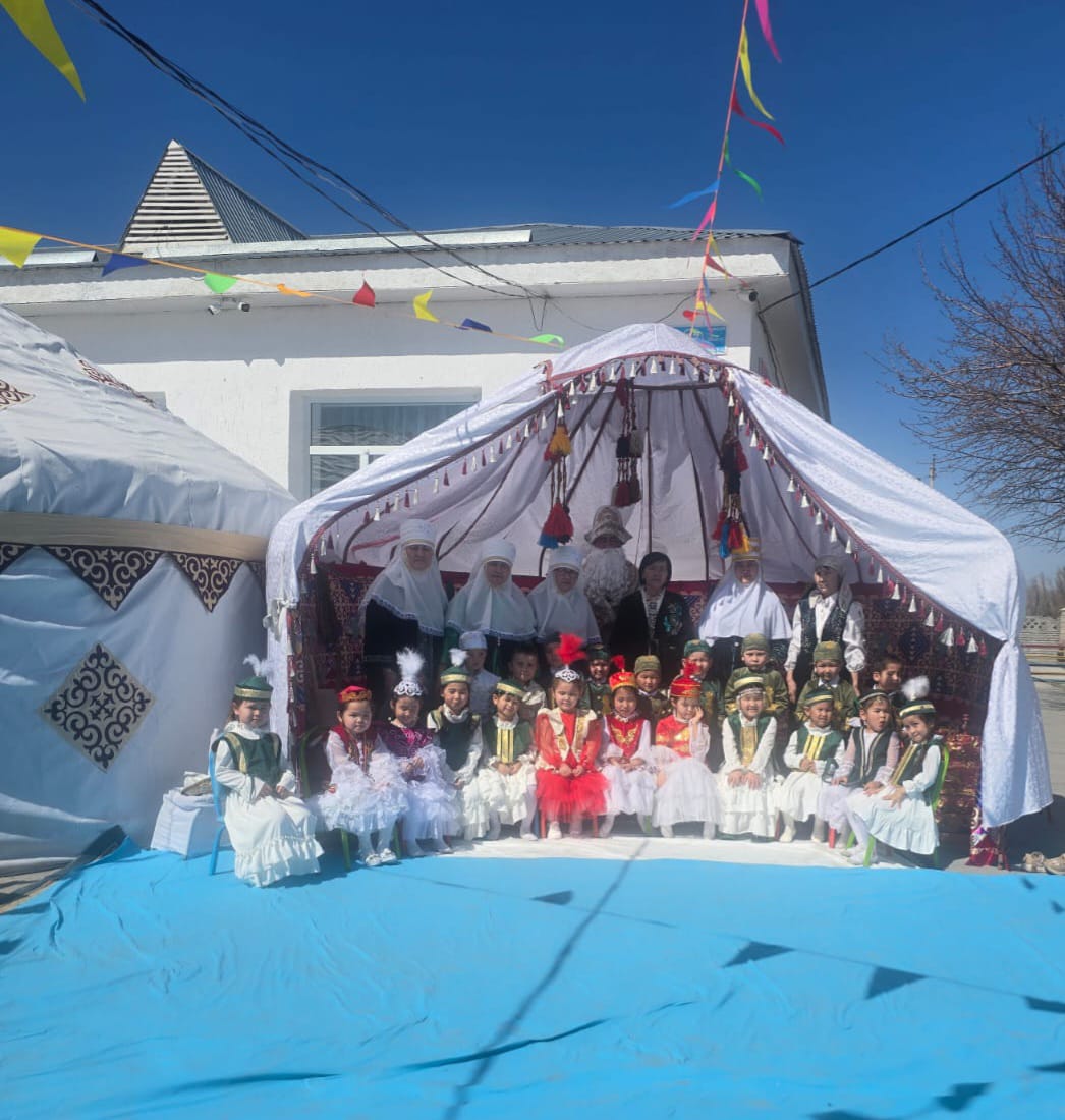 "Қош келдің Әз Наурыз" мерекелік ертеңгілік.  Тәрбиеші Г.Тулебаева