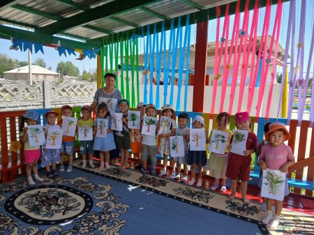 Жазғы сауықтыру іс-шарасы. Дәстүрден тыс сурет салу "Ағаштың суреті" тәрбиеші Ертаева Айгуль Советовна